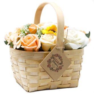 Buchet Mare de Flori Portocalii in Cos de Rachita
