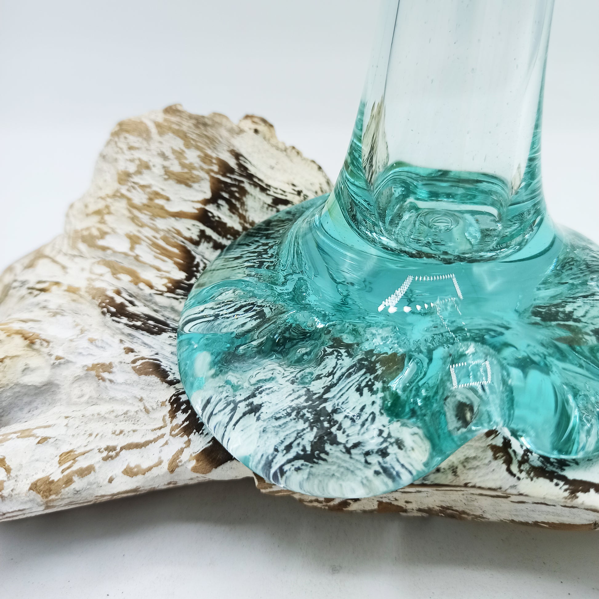 Sticla Topita pe Lemn Alb - Vaza Mica