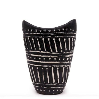 Vaza Neagra 23,5 cm