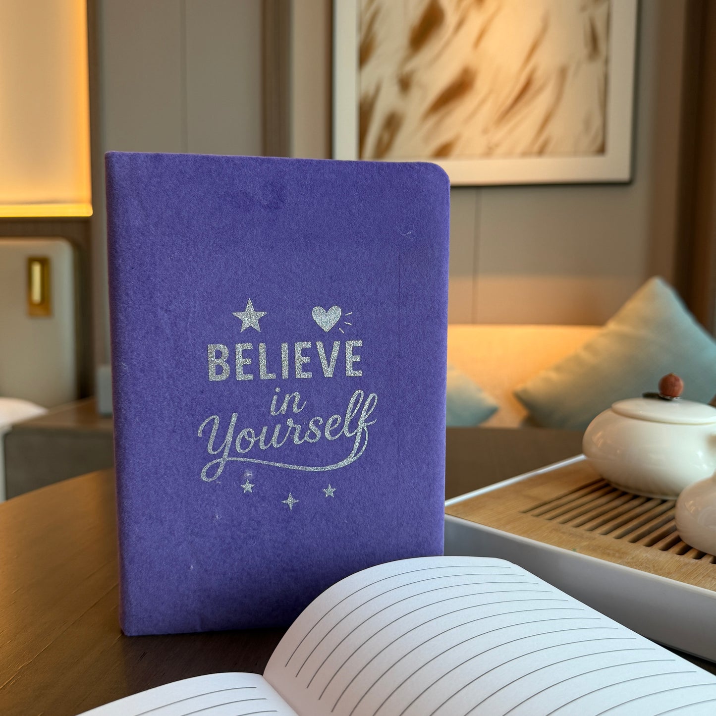 Agenda Catifea 80 Pagini Lavanda – Believe in Yourself – Carnet Creativ pentru Notite, Inspiratie si Reflectie / Jurnal pentru Creativitate si Idei