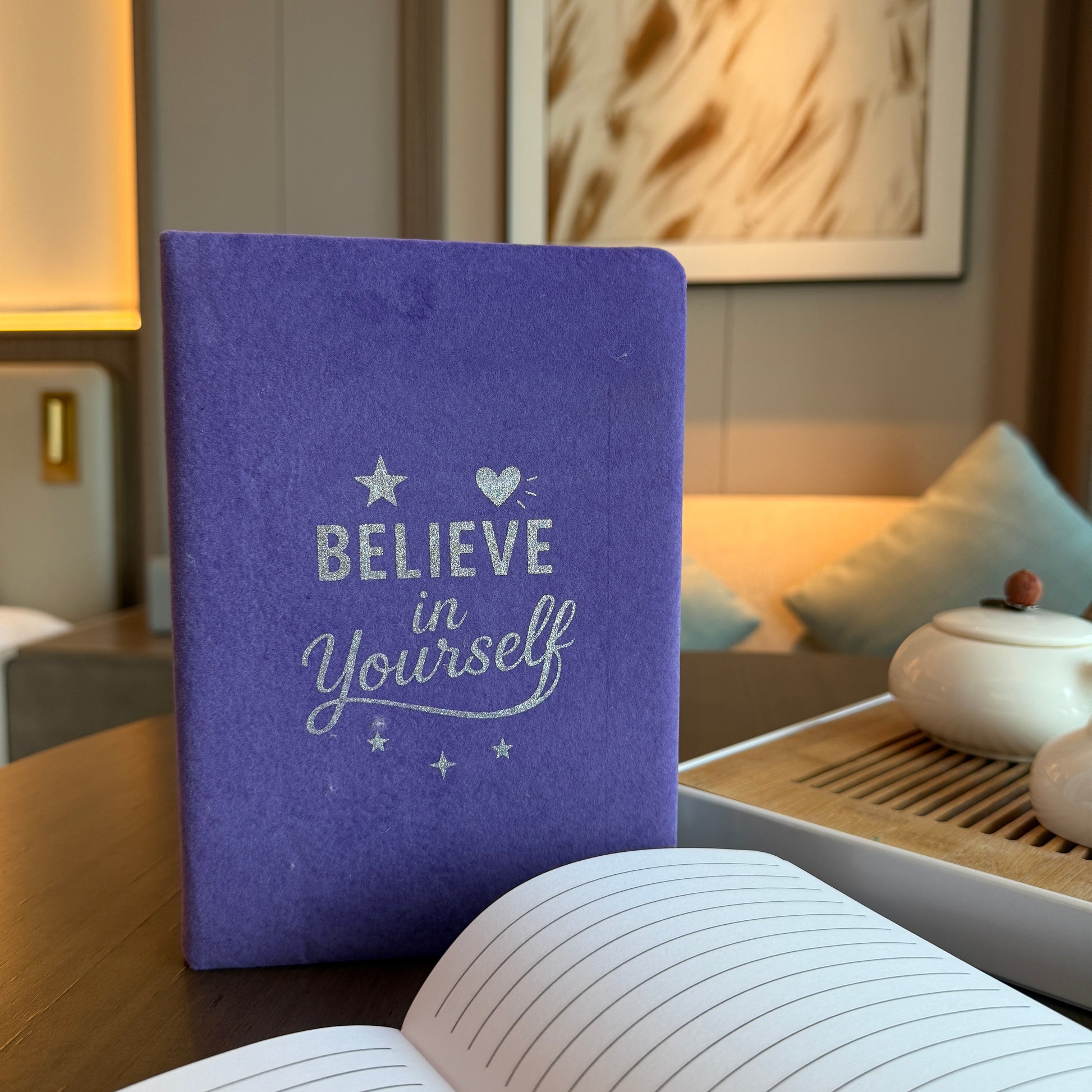 Agenda Catifea 80 Pagini Lavanda – Believe in Yourself – Carnet Creativ pentru Notite, Inspiratie si Reflectie / Jurnal pentru Creativitate si Idei