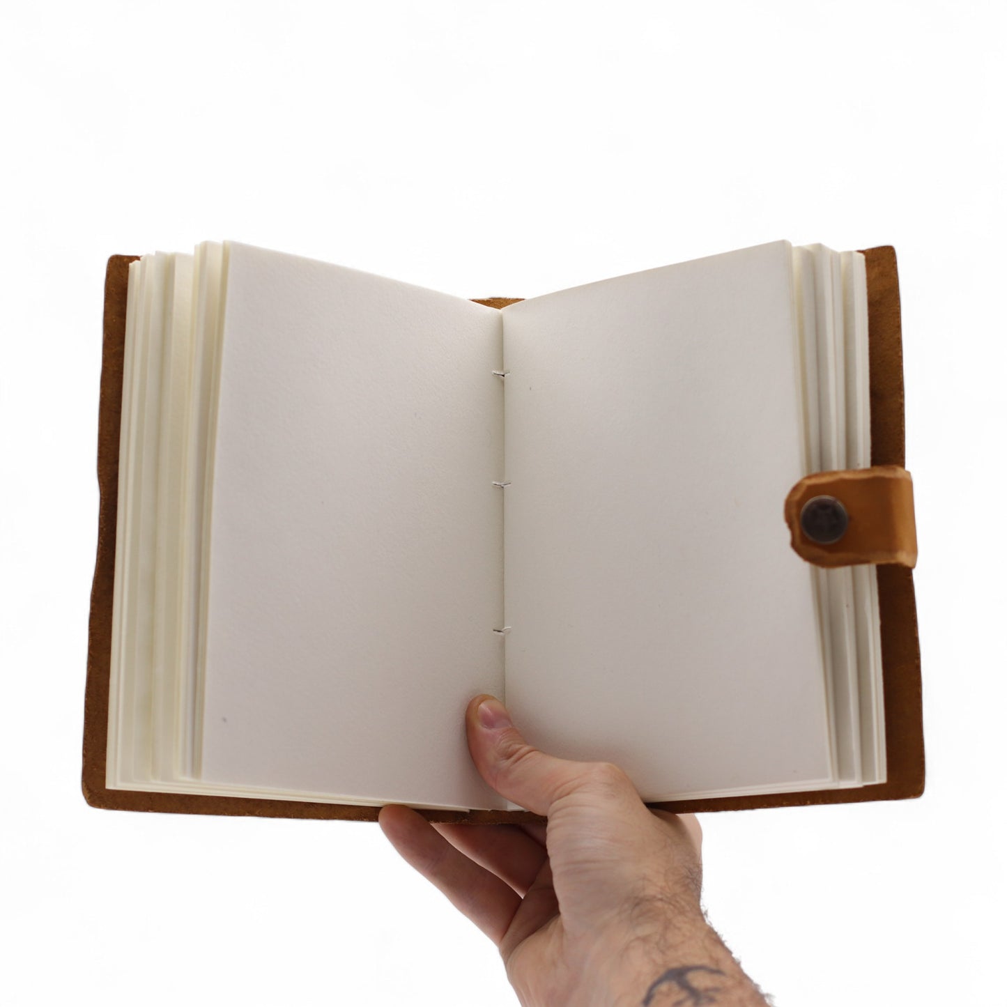 Agenda din Piele Embosata de 200 pagini (18x13 cm) – Model Floral Bej / Carnet Creativ pentru Notite, Inspiratie si Reflectie / Jurnal pentru Creativitate si Idei