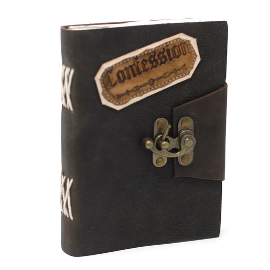 Agendă din piele „Confession”, realizată manual, în nuanță maro foarte închis, cu etichetă decorativă, 200 de pagini simple și închidere cu cataramă metalică.